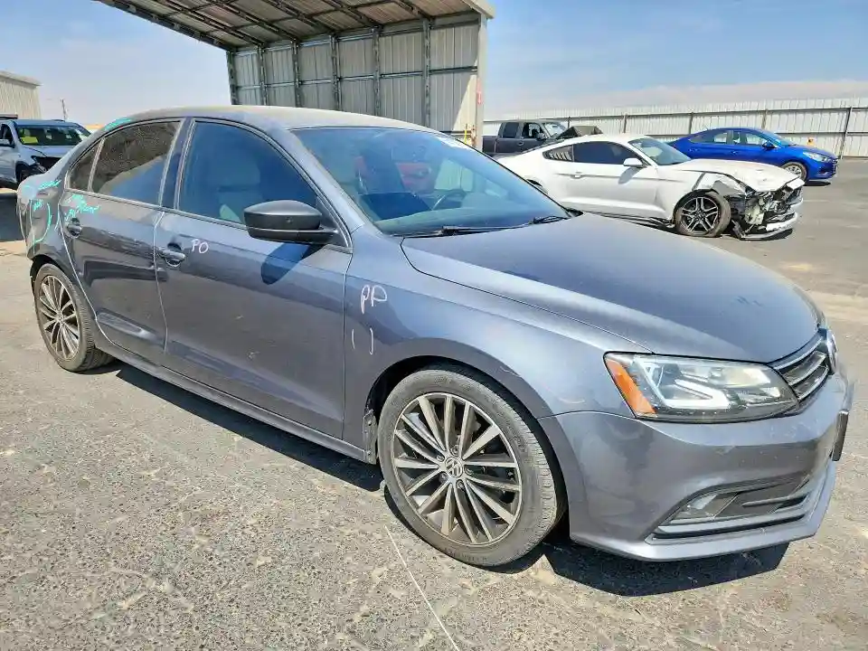 3VWD17AJ8GM302722 2016 VOLKSWAGEN JETTA-3