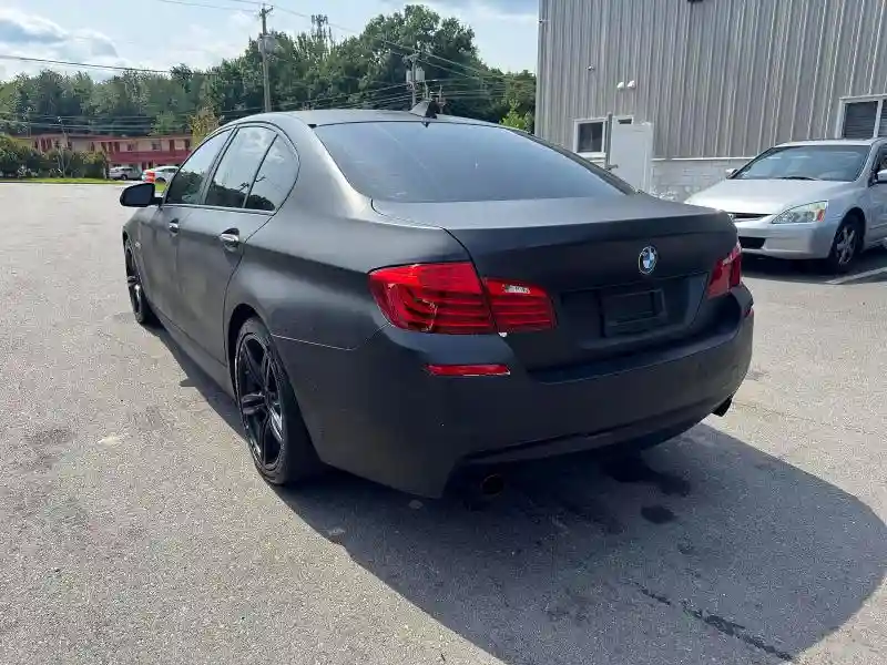 WBA5B1C55GG128908 2016 BMW 5 SERIES-1