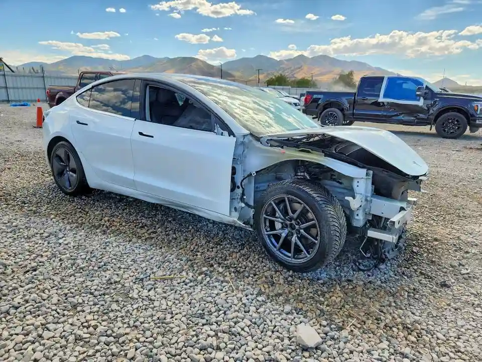 5YJ3E1EB5LF711438 2020 TESLA MODEL 3-3