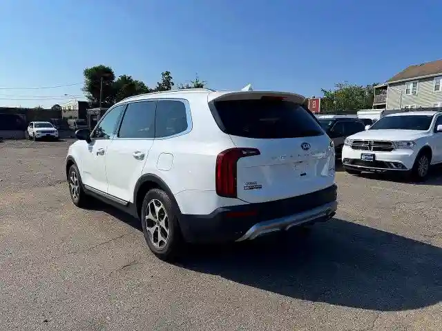 5XYP3DHCXLG012960 2020 KIA TELLURIDE-2