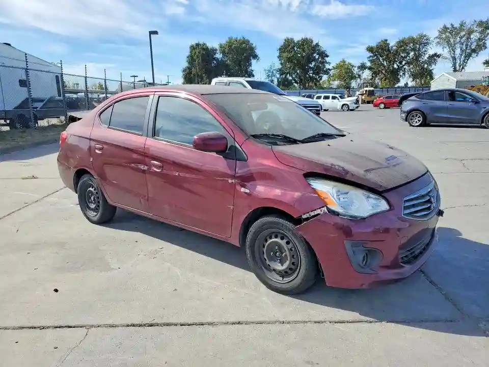 ML32F3FJ3HH003208 2017 MITSUBISHI MIRAGE-3