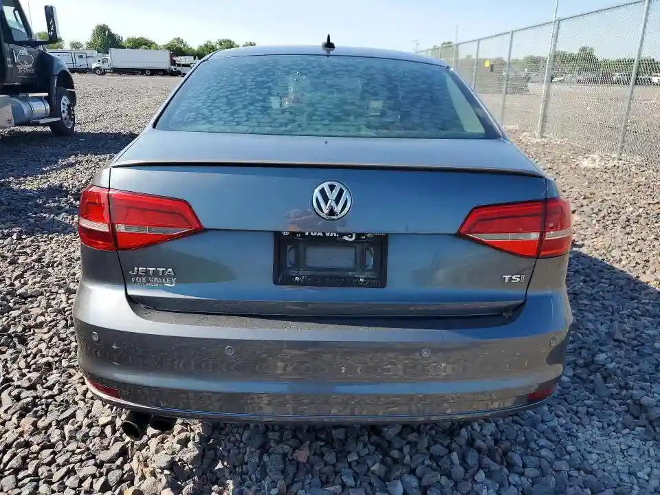 3VWD17AJ9FM250953 2015 VOLKSWAGEN JETTA-5