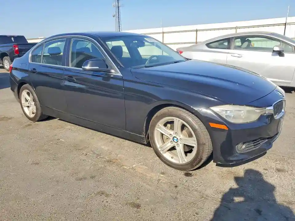 WBA3C1C58FP851445 2015 BMW 3 SERIES-3