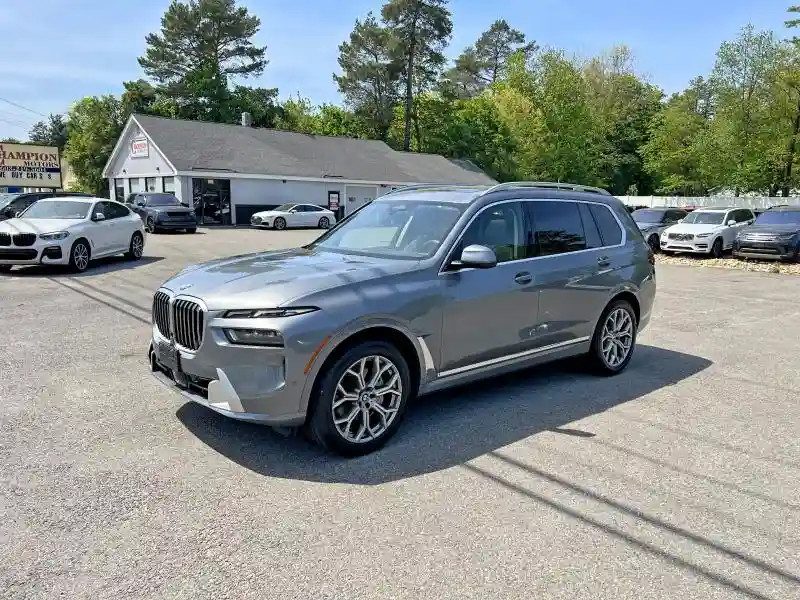 5UX23EM00R9S52720 2024 BMW X7-1