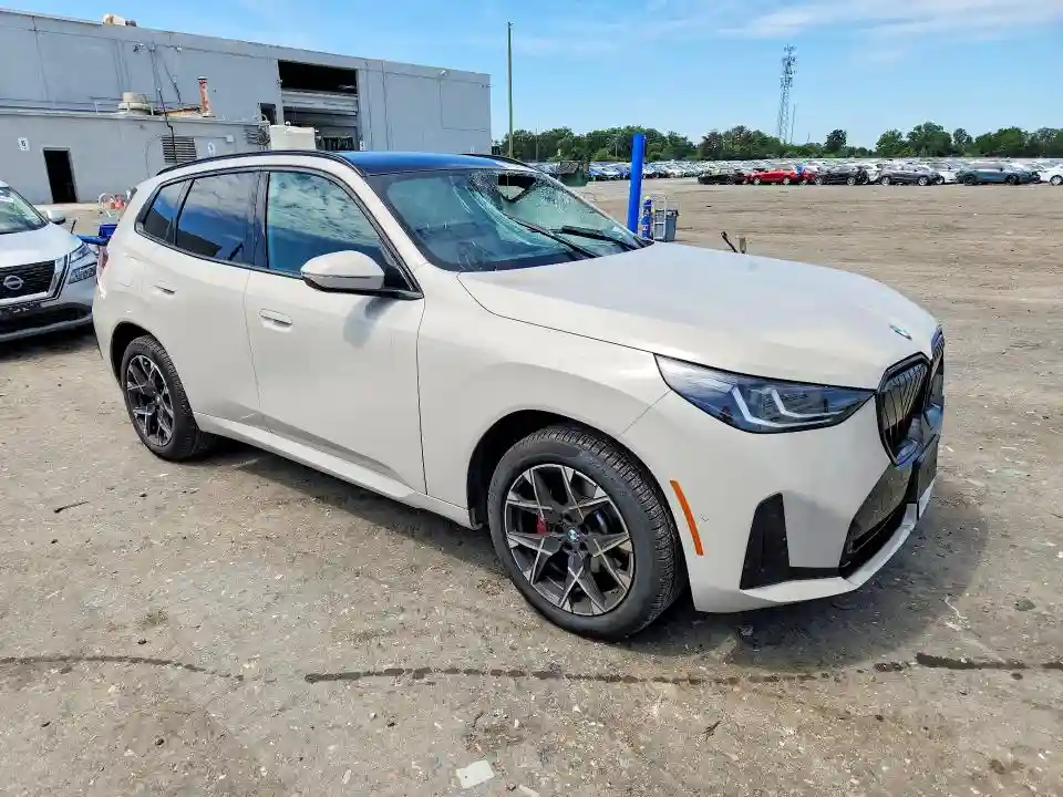 5UX53GP00T9326083 2026 BMW X3 30 XDRI-3