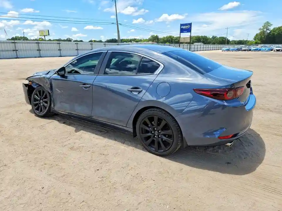 3MZBPBCM1SM475717 2025 MAZDA 3-1