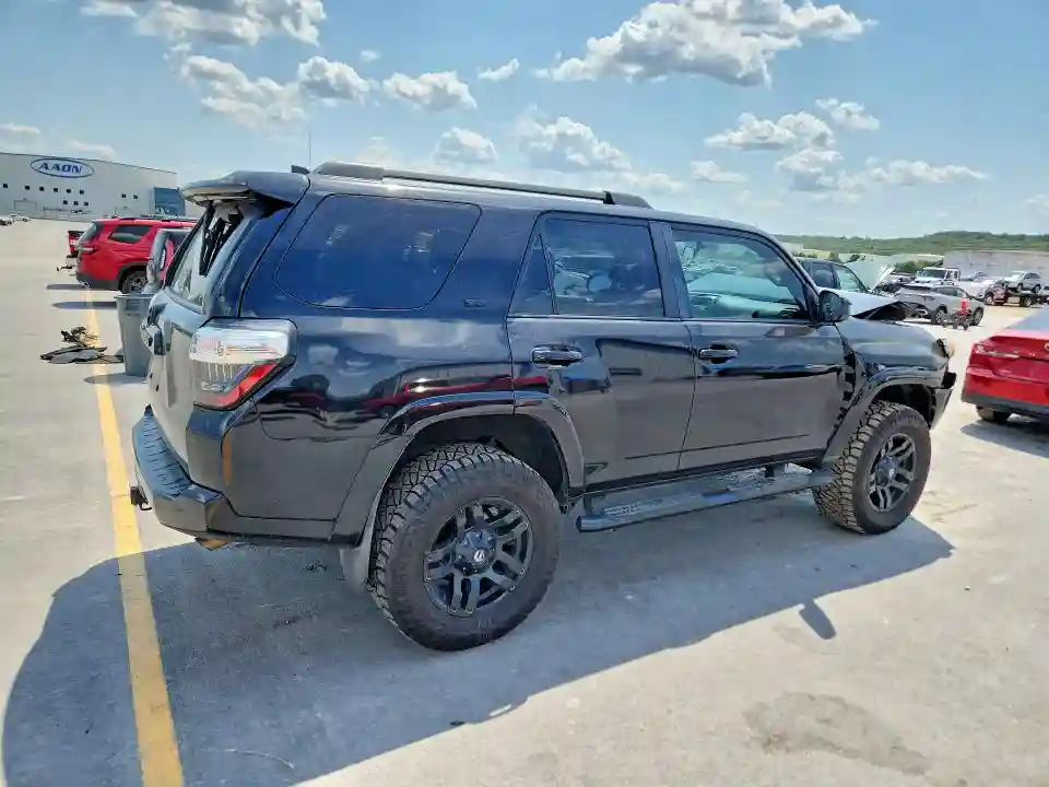 JTEBU5JR9H5450201 2017 TOYOTA 4RUNNER-2