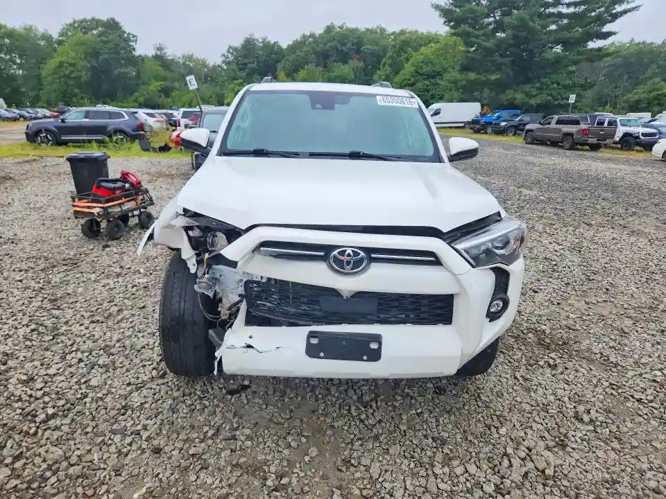 JTEMU5JR7N5990005 2022 TOYOTA 4RUNNER-4