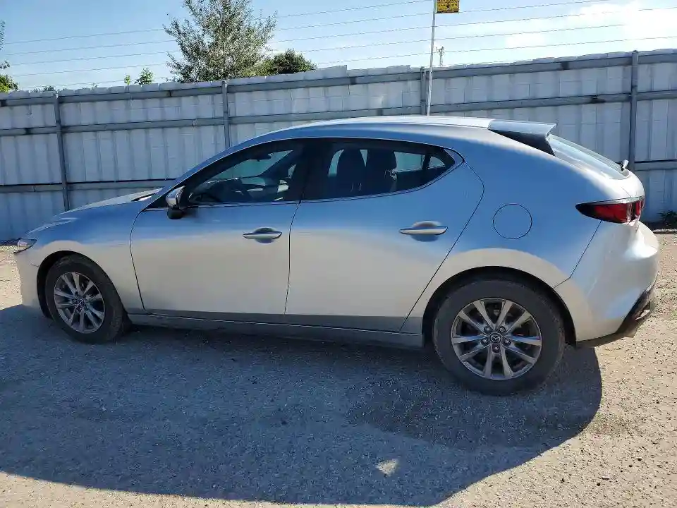 JM1BPAK7XL1174404 2020 MAZDA 3-1