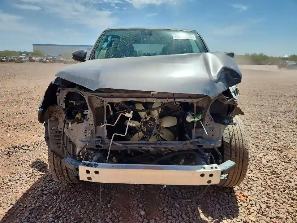 JTEBU5JR2J5524113 2018 TOYOTA 4RUNNER-4
