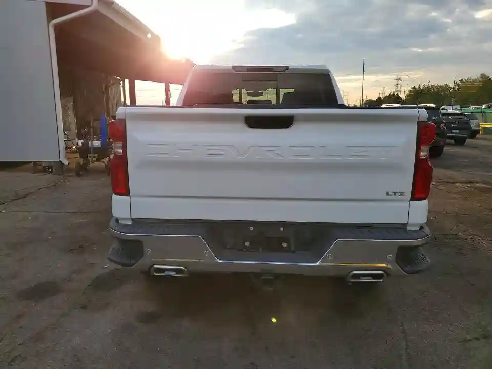 1GCUYGET0MZ405797 2021 CHEVROLET ALL MODELS-5