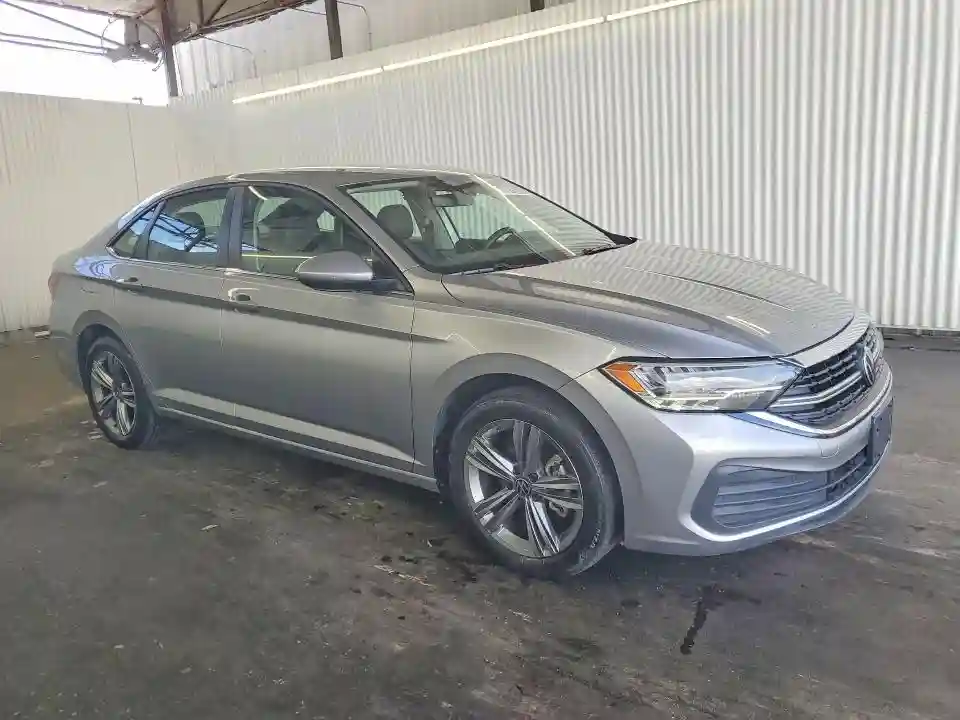 3VWEM7BU8RM040126 2024 VOLKSWAGEN JETTA-3