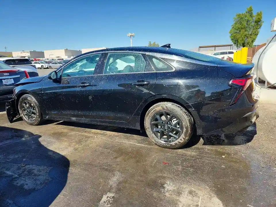 KNAG24J77T5422508 2026 KIA K5-1