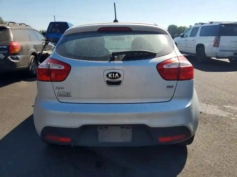 KNADM5A30F6459110 2015 KIA RIO-5