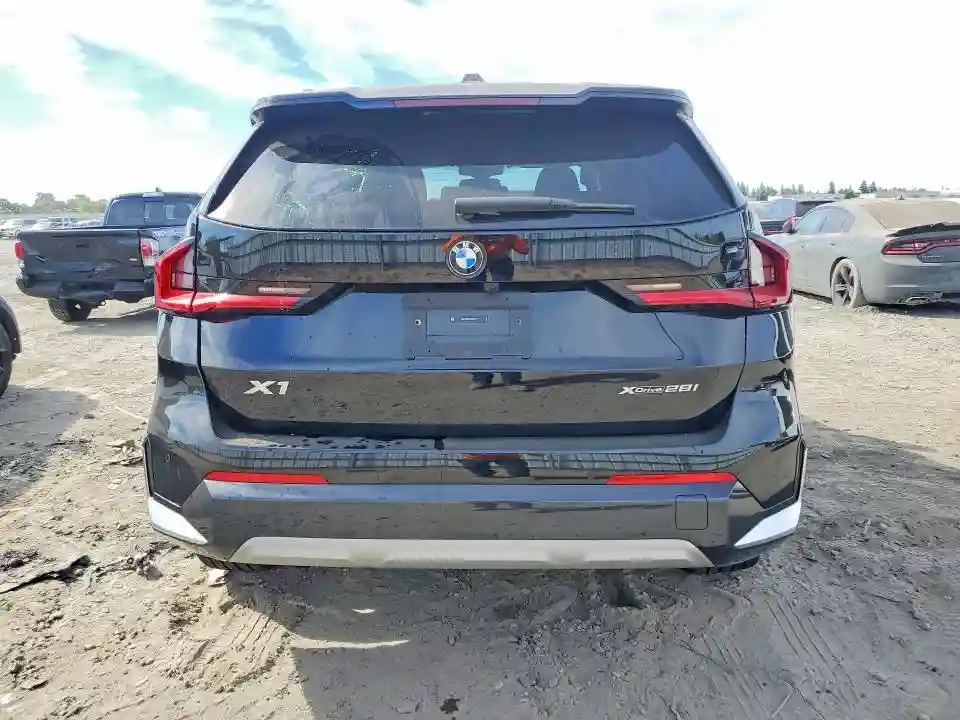 WBX73EF07S5047514 2025 BMW X1-5