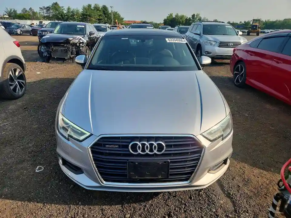 WAUB8GFF2H1074271 2017 AUDI A3-4