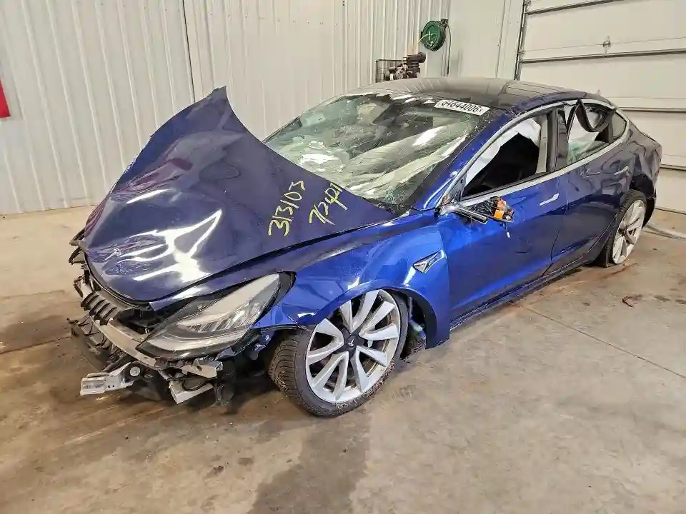 5YJ3E1EBXKF210995 2019 TESLA MODEL 3-0