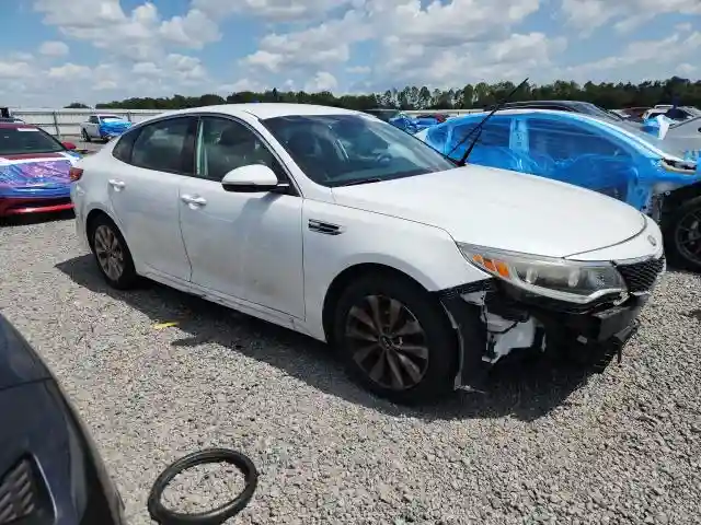 5XXGU4L34HG126226 2017 KIA OPTIMA-3