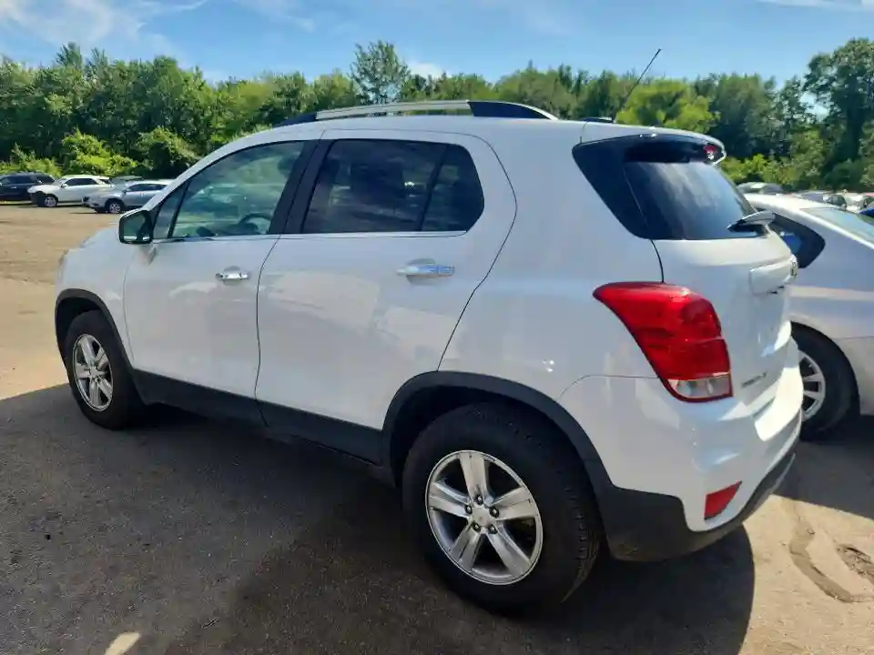 KL7CJPSB0JB712075 2018 CHEVROLET TRAX-1
