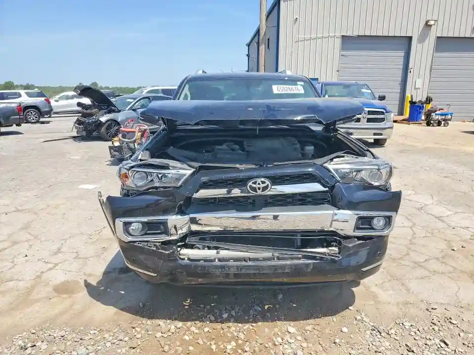 JTEZU5JR8K5191836 2019 TOYOTA 4RUNNER-4