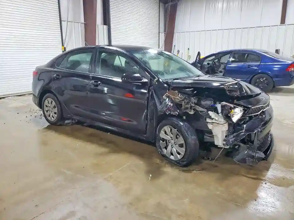 3KPA24AB8KE187889 2019 KIA RIO-3