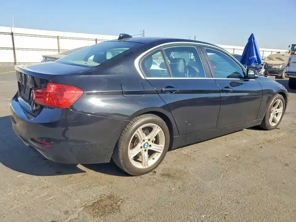WBA3C1C58FP851445 2015 BMW 3 SERIES-2