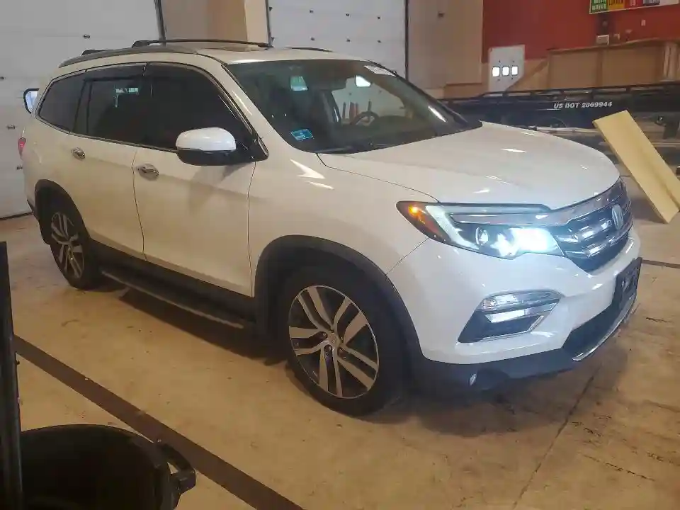 5FNYF6H05HB098030 2017 HONDA PILOT-3