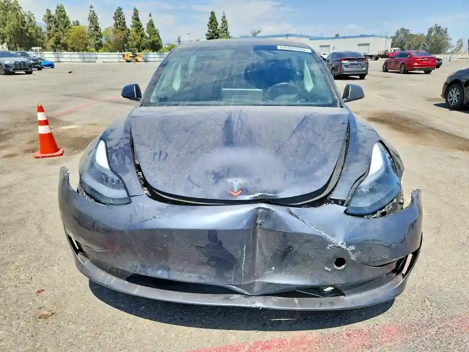 5YJ3E1EAXMF064463 2021 TESLA MODEL 3-4