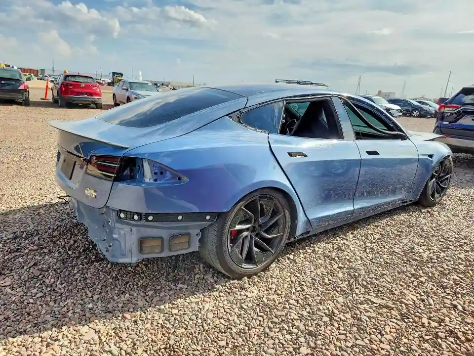 5YJSA1E64TF558691 2026 TESLA MODEL S-2