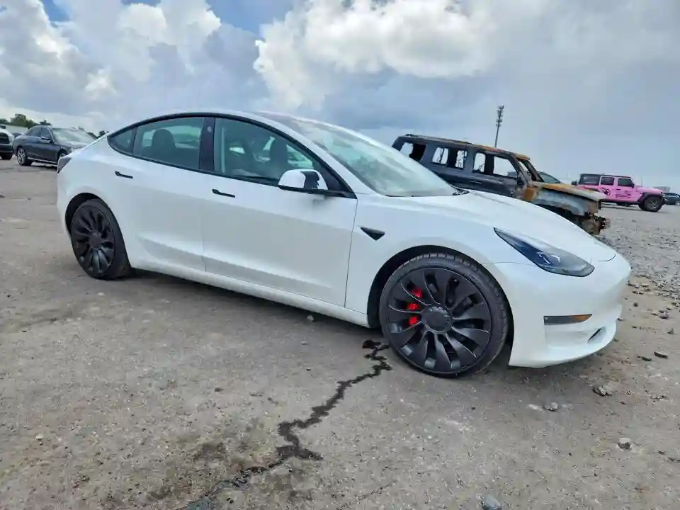 5YJ3E1EC2MF926480 2021 TESLA MODEL 3-3
