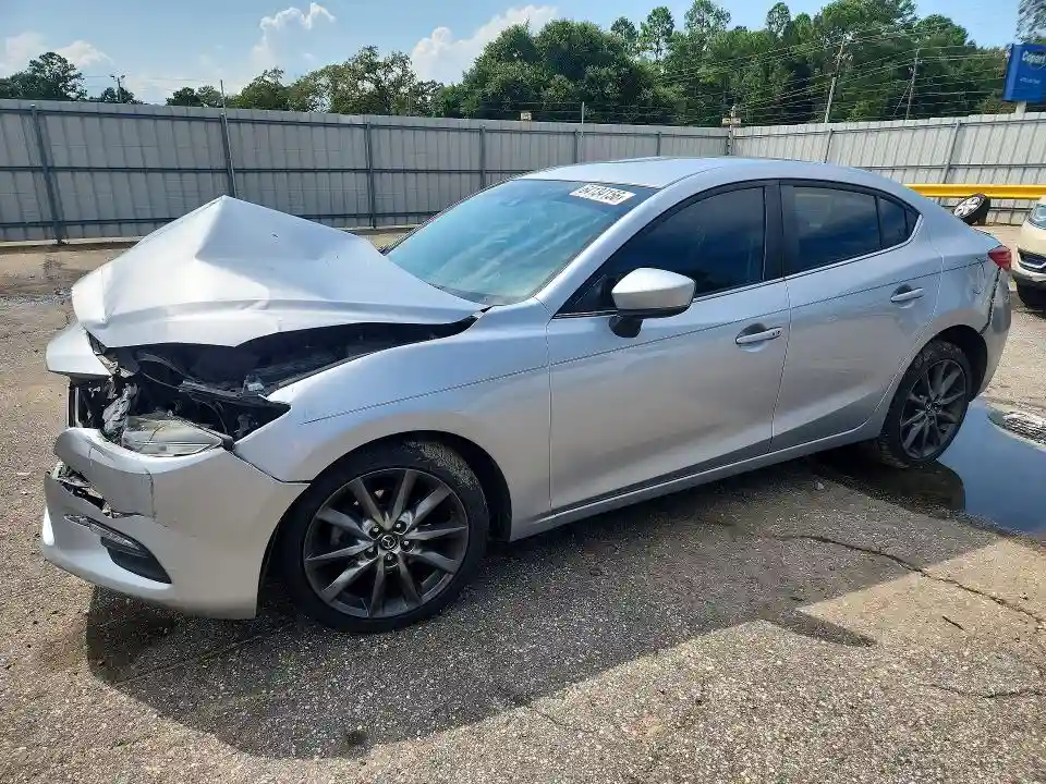 3MZBN1V36JM201108 2018 MAZDA 3-0