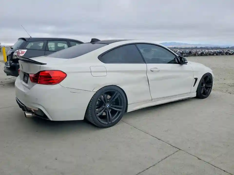 WBA3R1C58GK529014 2016 BMW 4 SERIES-2