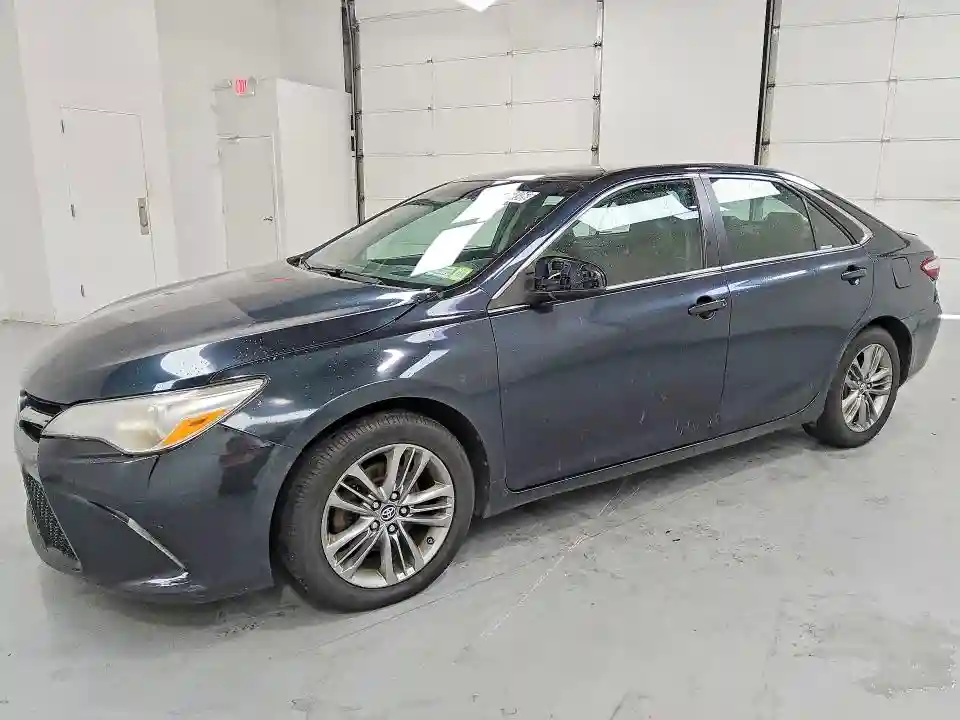 4T1BF1FK0GU585117 2016 TOYOTA CAMRY-0