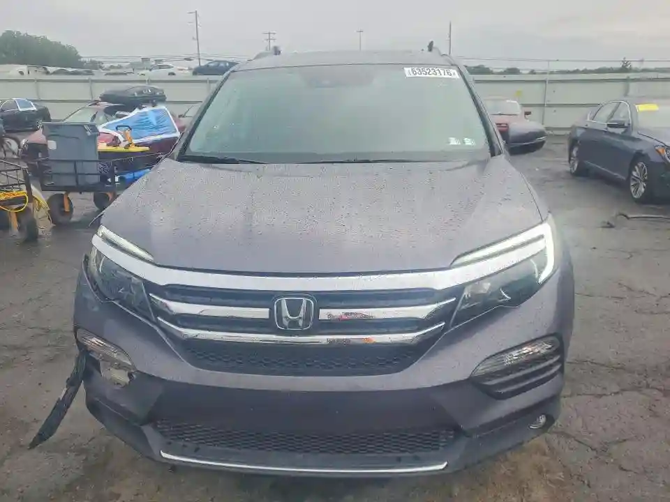 5FNYF6H01HB074694 2017 HONDA PILOT-4