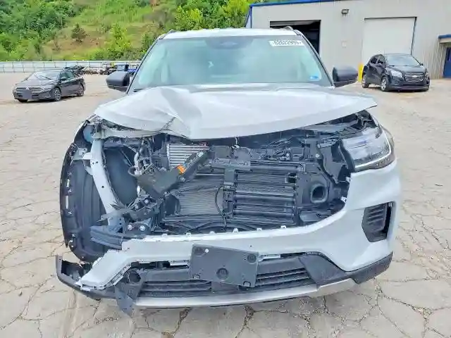 1FMUK8DH8TGB11932 2026 FORD EXPLORER-4