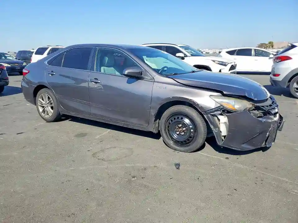 4T1BD1FK1GU196220 2016 TOYOTA CAMRY SOLA-3