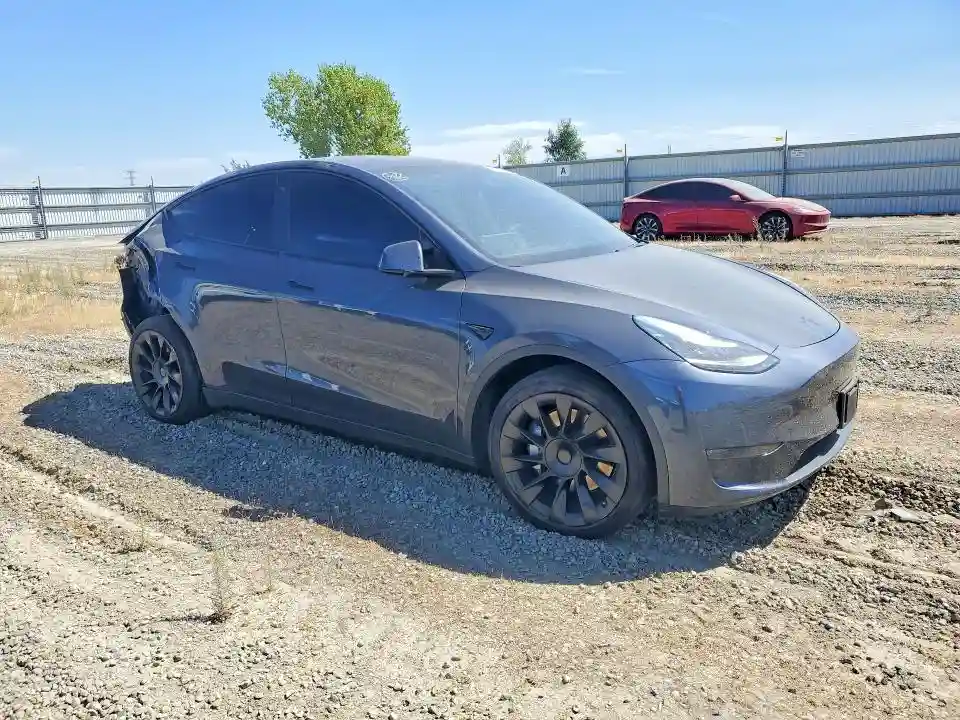 5YJYGDEF7LF002420 2020 TESLA MODEL Y-3