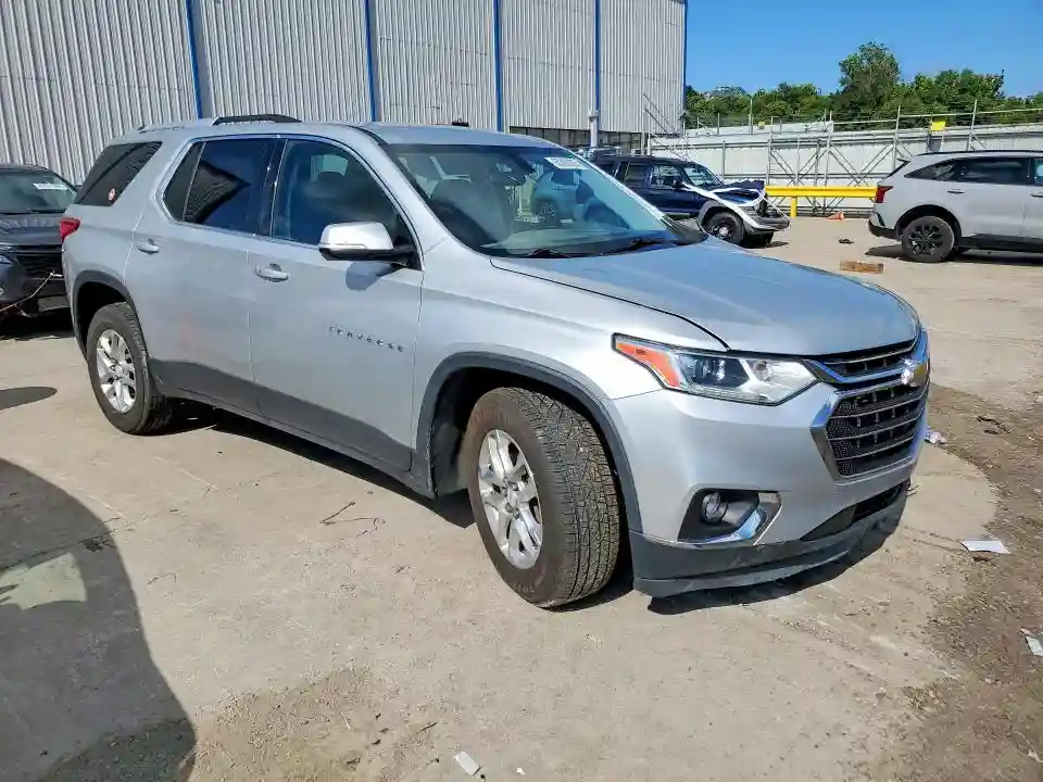 1GNERGKW7JJ216825 2018 CHEVROLET TRAVERSE-3