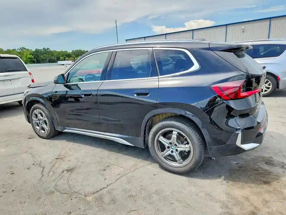 WBX73EF06S5261104 2025 BMW X1-1