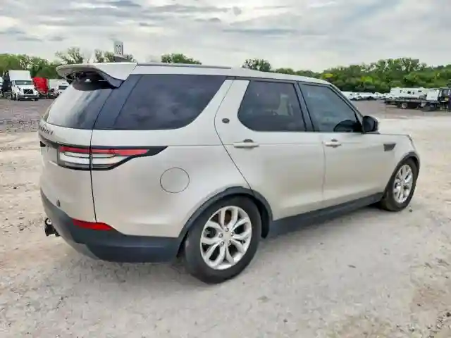SALRGBBVXHA037322 2017 LAND ROVER DISCOVERY-2