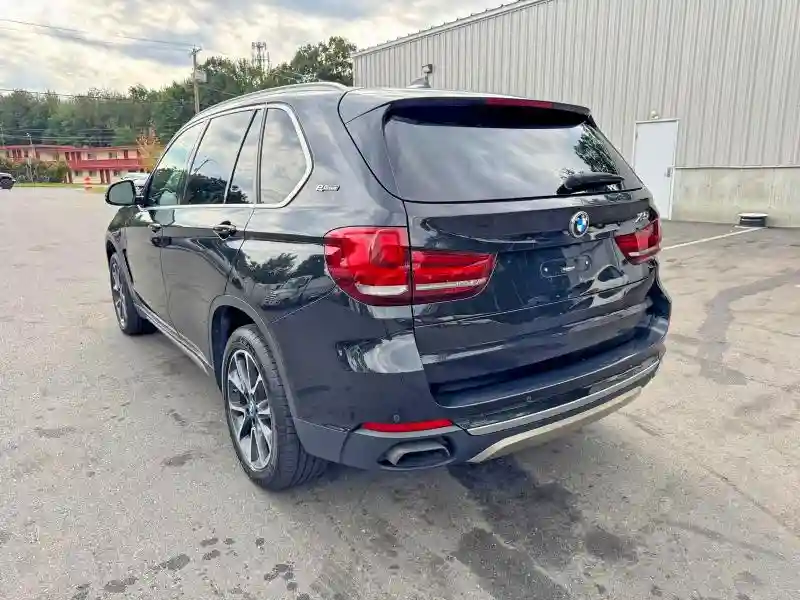 5UXKT0C31H0S81452 2017 BMW X5-1