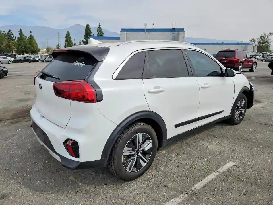 KNDCC3LD1L5404131 2020 KIA NIRO-2