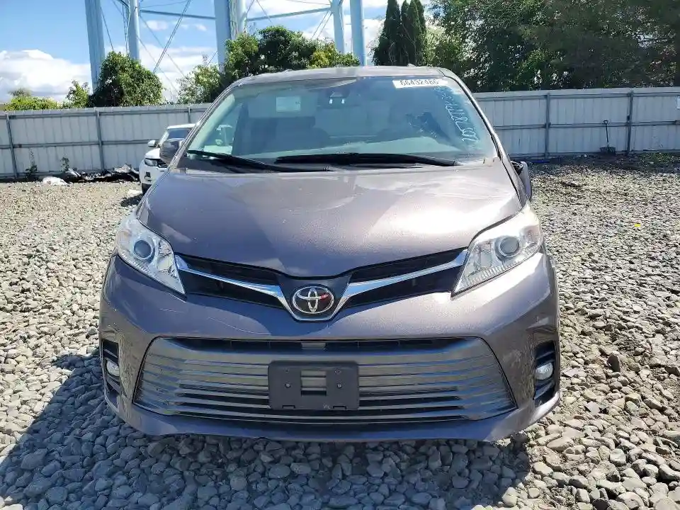 5TDDZ3DC8KS220578 2019 TOYOTA SIENNA-4