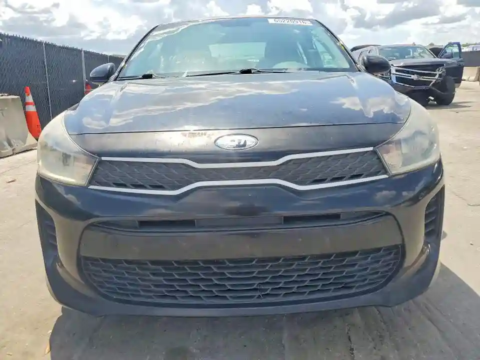 3KPA24AB1KE158069 2019 KIA RIO-4