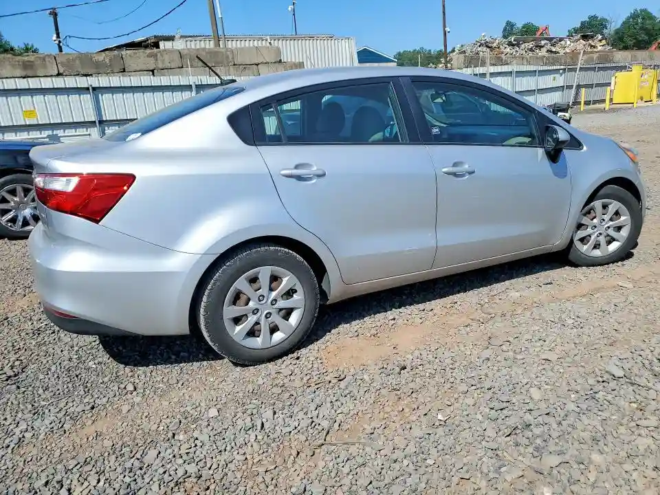 KNADM4A31G6577923 2016 KIA RIO-2