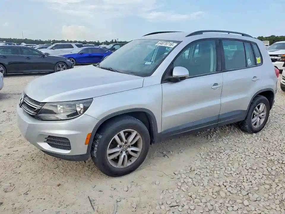 WVGAV7AX4FW597598 2015 VOLKSWAGEN TIGUAN-0
