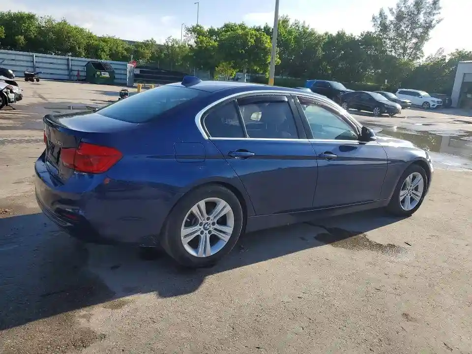 WBA8D9G50HNU60266 2017 BMW 3 SERIES-2