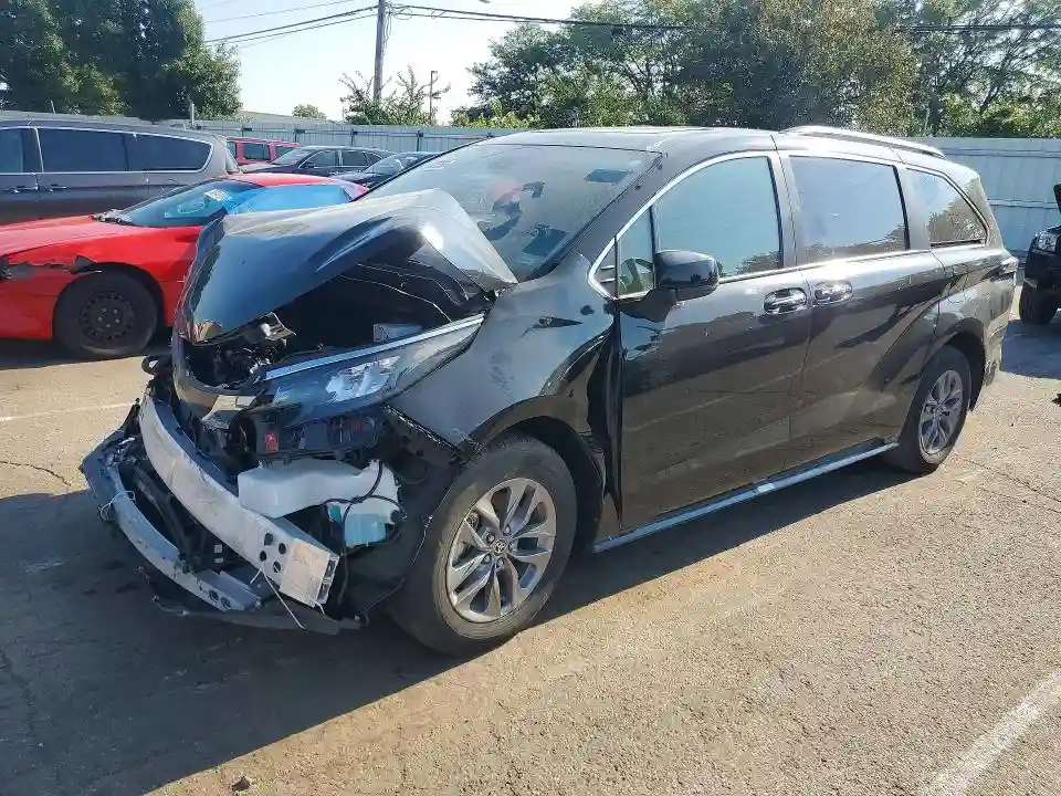 5TDYRKEC0TS291768 2026 TOYOTA SIENNA-0