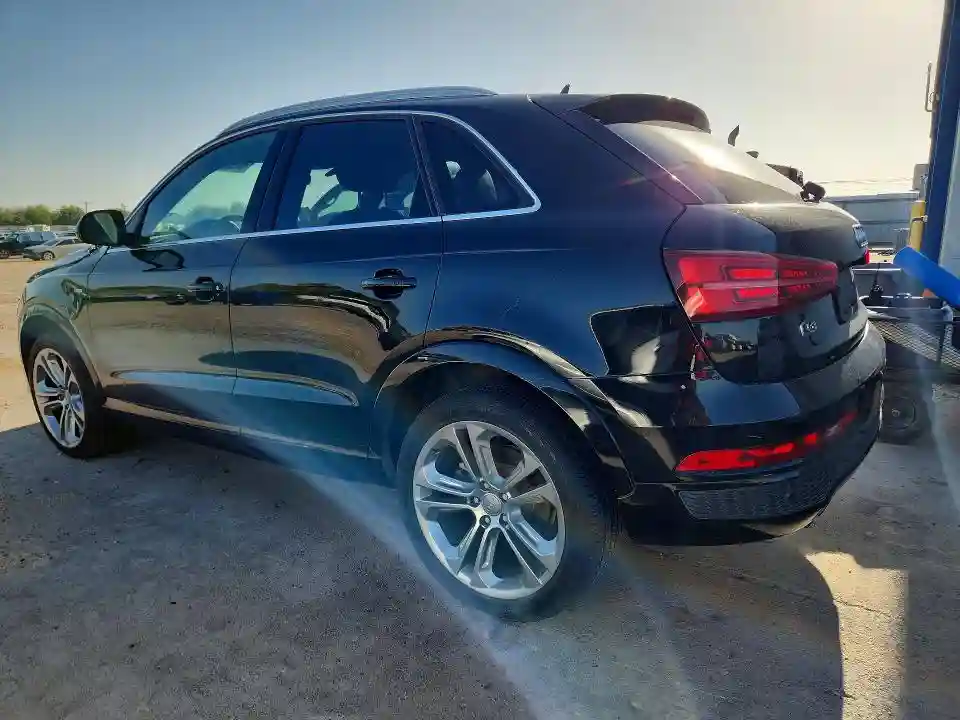 WA1FFCFS4GR012767 2016 AUDI Q3-1
