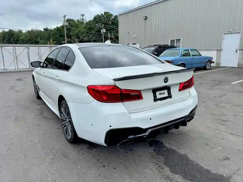 WBAJR3C06LCD80214 2020 BMW 5 SERIES-1